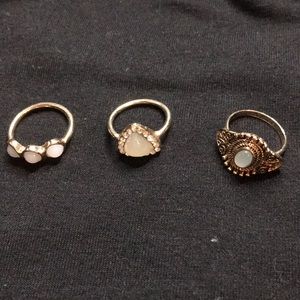 3 gold and quartz rings